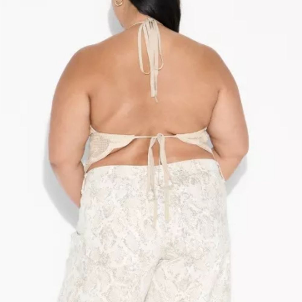 🆕️🎽Wild Fable Halter Top - Picture 3 of 3